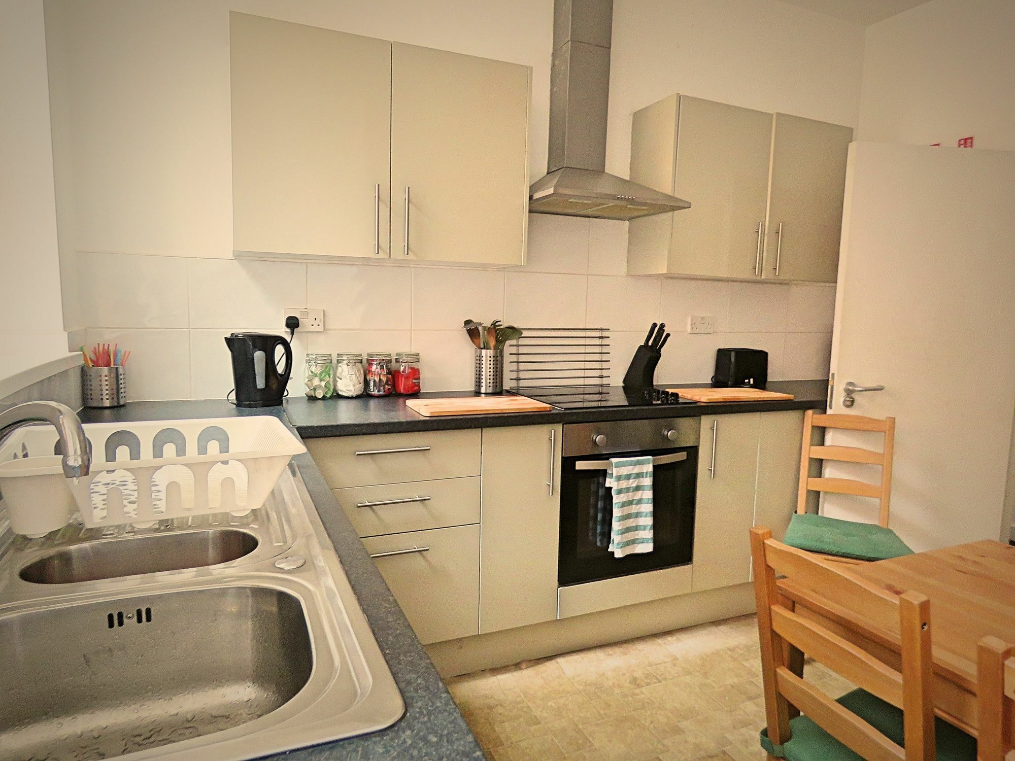 Harley Serviced Apartments - West Street 6 Bedrooms Шеффілд Екстер'єр фото